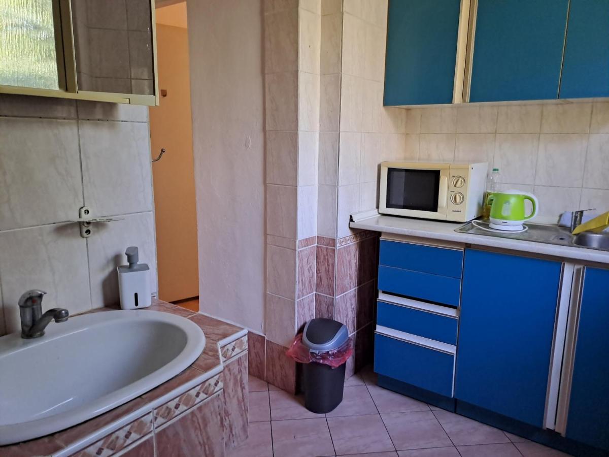 Apartman Na Jizni オロモウツ エクステリア 写真